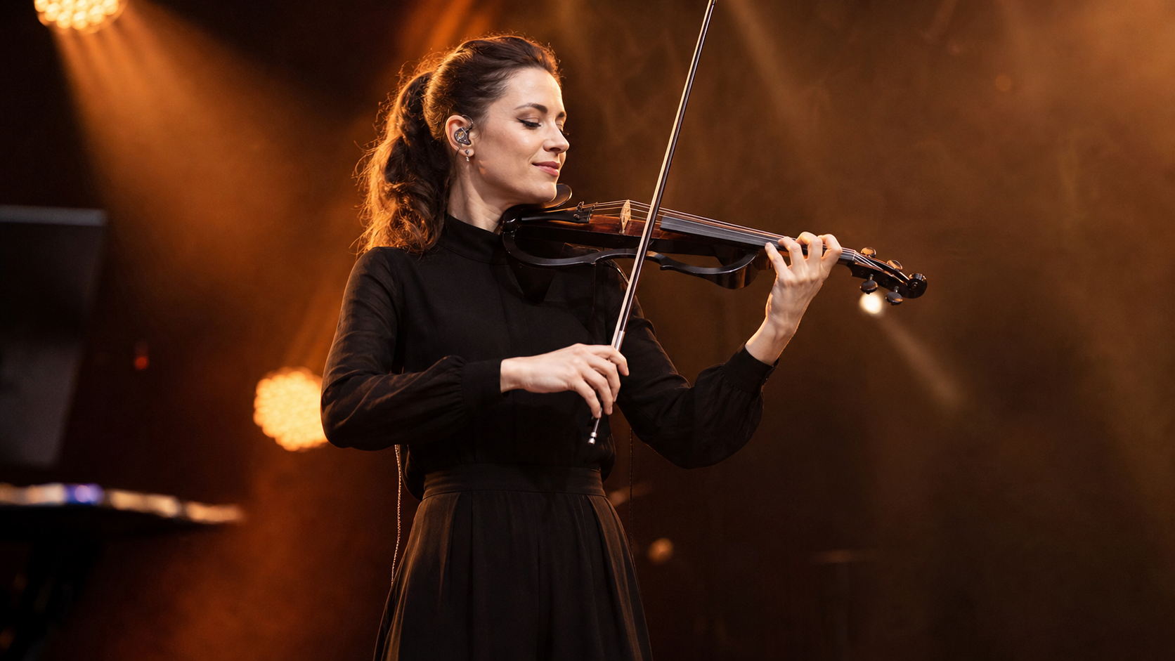 Best Wireless In-Ear Monitor Systems for Electric Violinists on Stage — Tanya Strings blog article image